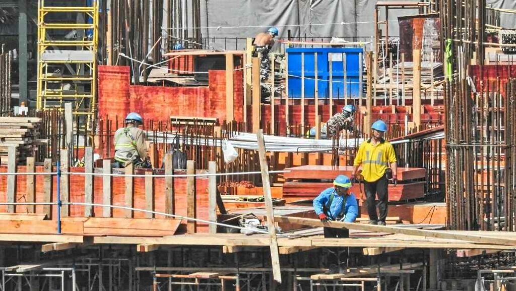 Too Many Construction No Workers, No Problem: 10 Creative Fixes for Construction’s