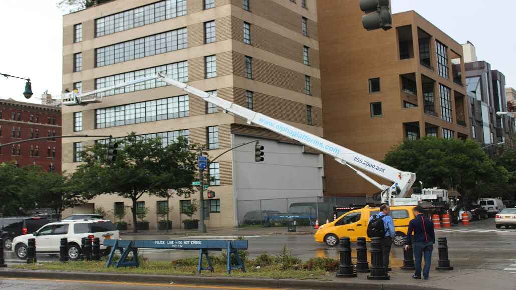 Wobble Auger