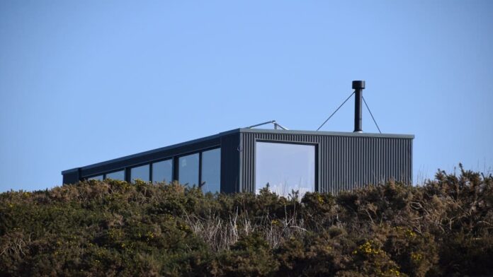 5 Smart Off Grid Home