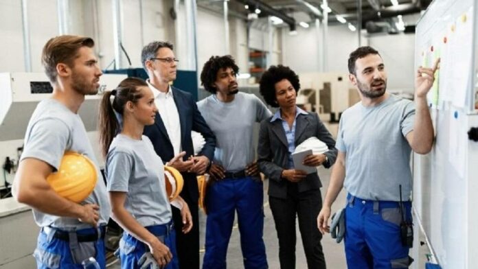 Choosing the Right Materials for Construction Work Shirts