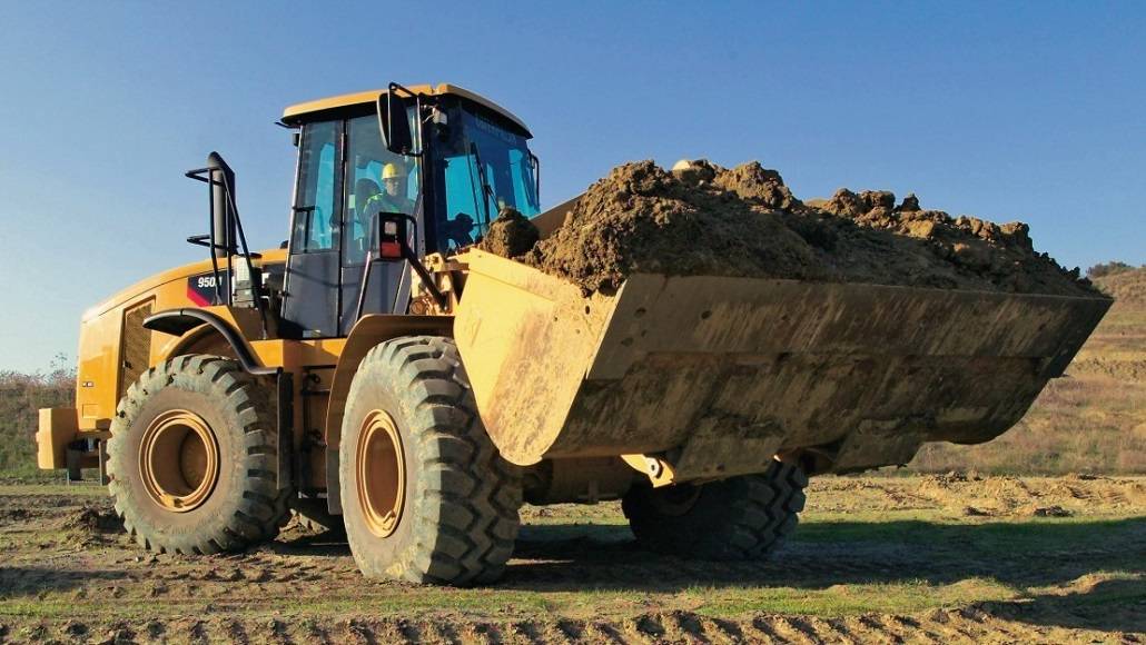 Construction Essentials: What Are the Most Common Types of Heavy Equipment Used?