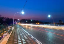 How to Choose a Street Lighting Control Architecture: Individual vs Group Approach street lighting control architecture
