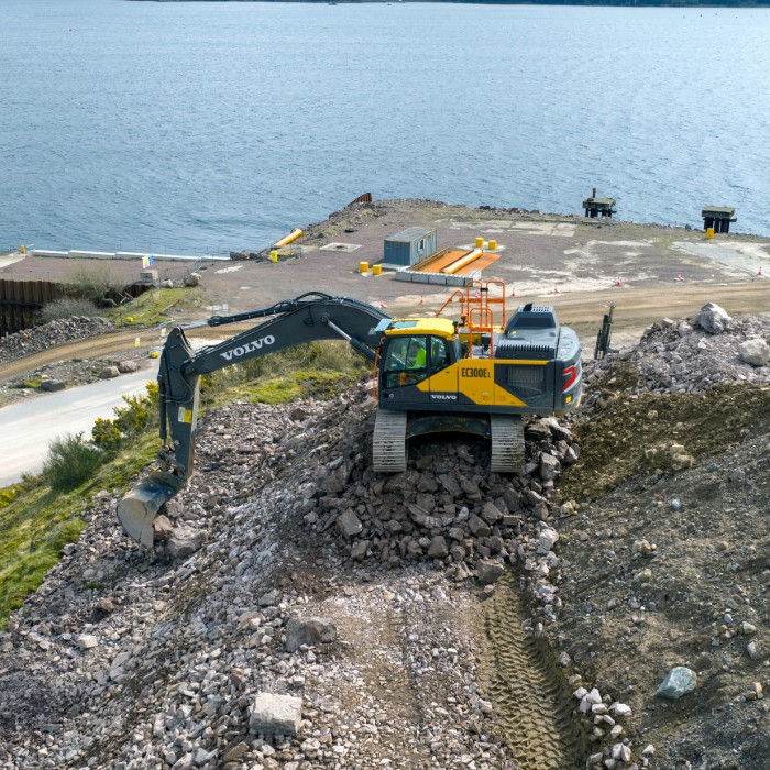 Stevens Equipment Rental supports UKs largest dry dock expansion