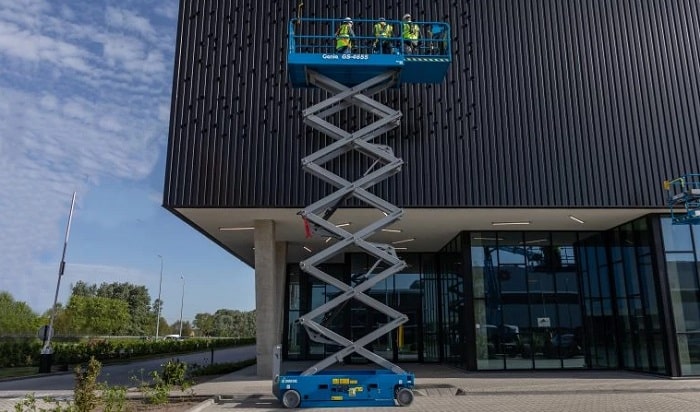 Genie Unveils E-Drive for GS Slab Scissor lifts for construction industry