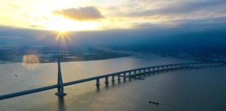China completes Shanghai-Suzhou-Nantong Bridge project