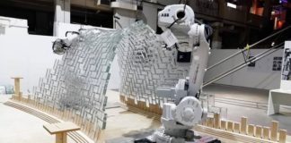  Robots and humans collaborate to revolutionize architecture