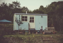 Essential tools list for building your own shed