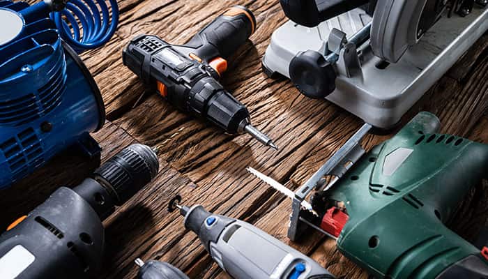 Do you really need power tools to DIY?